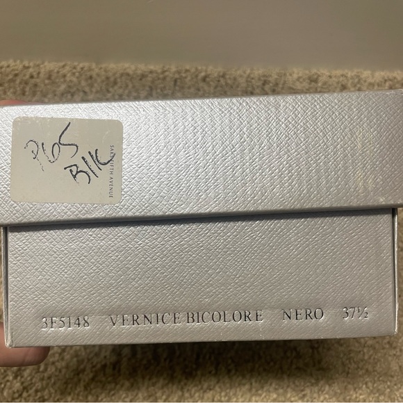 LIKE NEW Prada flats with original box, dust bag, and identification card - Picture 3 of 8